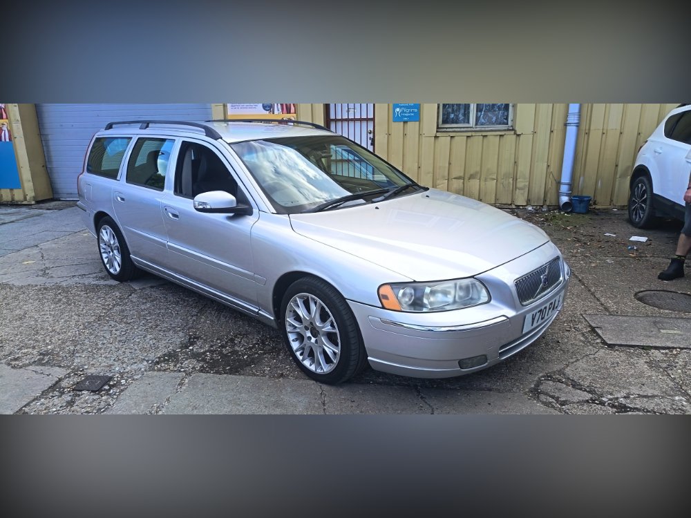 2006 Volvo V70 Estate 2.4D SE Estate 5dr Diesel Manual 179 g/km 163 bhp