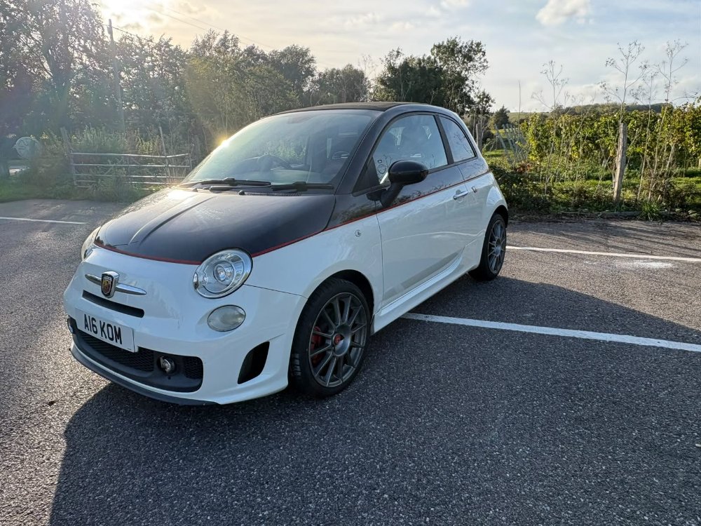 Black 2011 Abarth 500 1.4 T-Jet Convertible 2dr Petrol Auto Euro 5 140 bhp in Canterbury