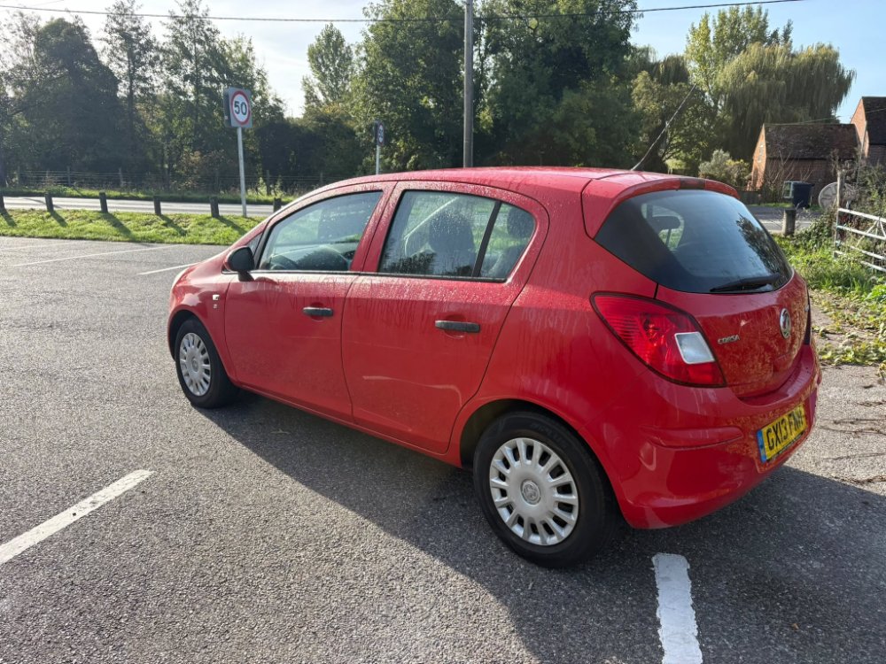 Red Vauxhall Corsa 1.3 CDTi ecoFLEX S Hatchback 5dr Diesel Manual Euro 5 s/s A/C 95 ps