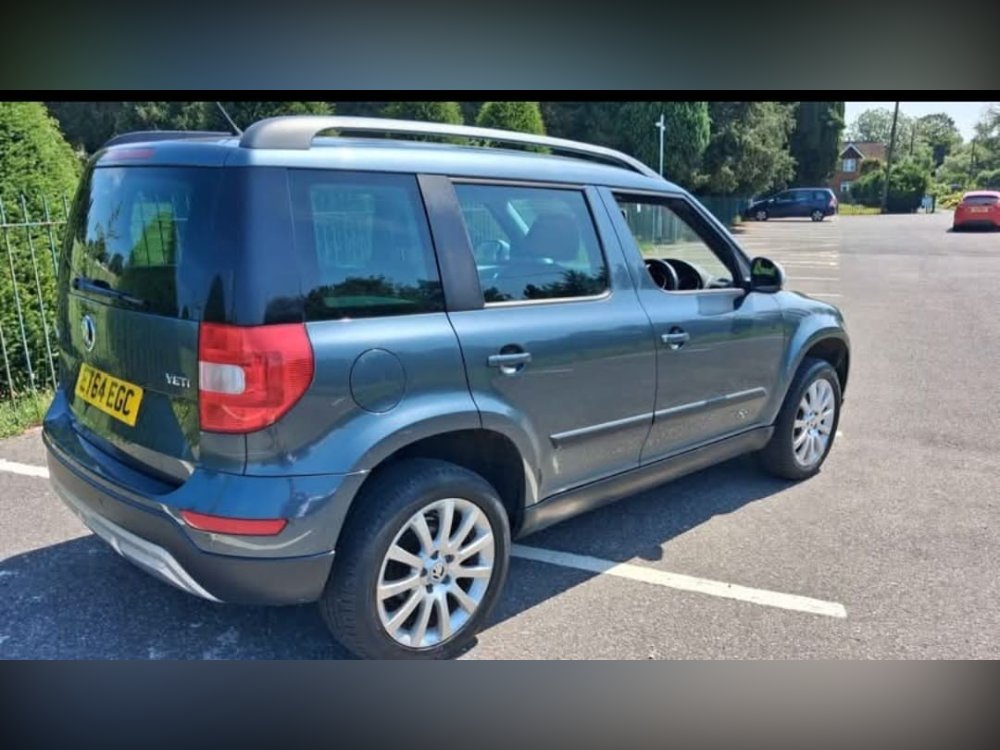 Grey 2015 Skoda Yeti 1.2 TSI SE Outdoor 5dr Petrol Manual Euro 5 105 ps in Canterbury
