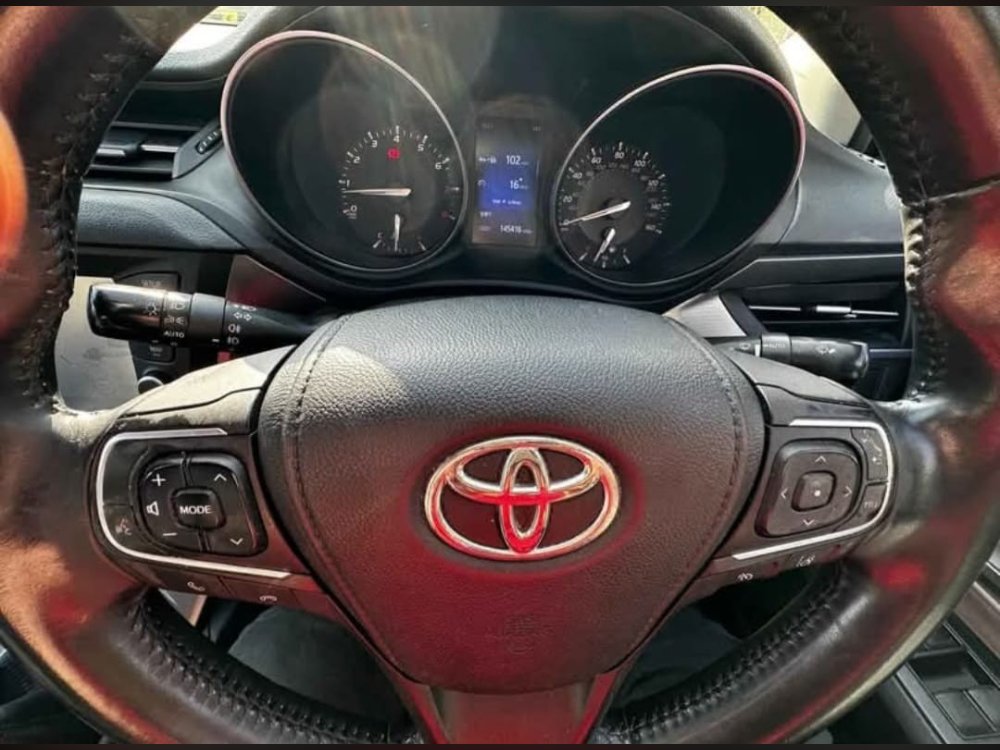 2016 Toyota Avensis Saloon 1.8 V-Matic Business Edition Saloon 4dr Petrol Manual Euro 6 147 ps