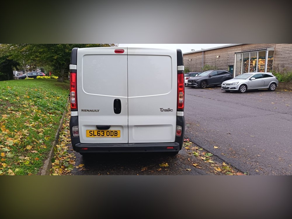 Renault Trafic 2.0 dCi LL29 Panel Van 3dr Diesel Manual L3 H1 198 g/km 115 bhp for sale in Canterbury
